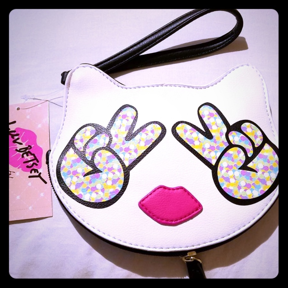 NEW!!! Betsey Johnson coin purse